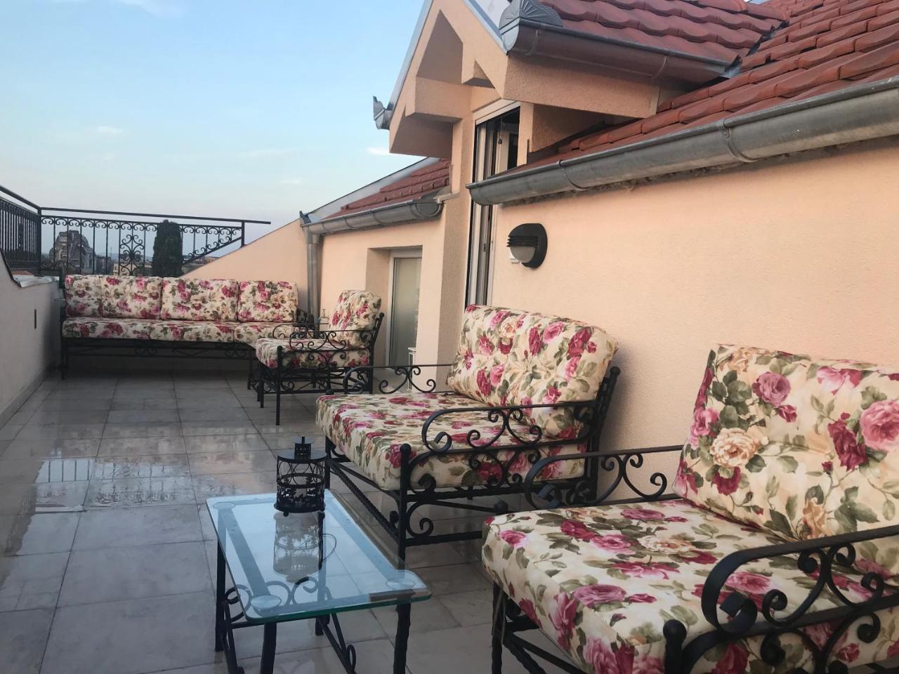 New And Nice Apartments Kragujevac Exterior foto